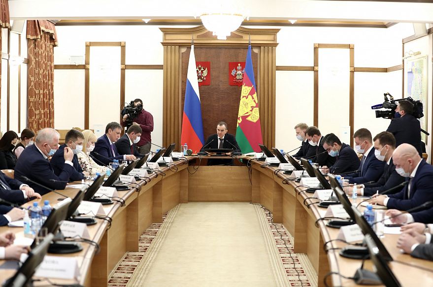 Губернатор Кубани поставил задачу привлечь в краевой бюджет не менее 300 млрд собственных доходов пресс-службы администрации Краснодарского края