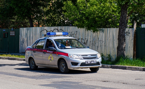 В Казани задержали автомобиль-узел связи мошенников